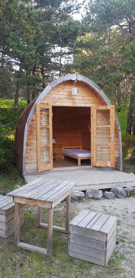 Camping La Chabannerie Saint-Martin-de-Clelles Exterior photo
